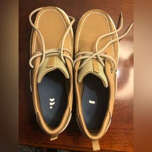 Brand new boys Sperrys (worn once)